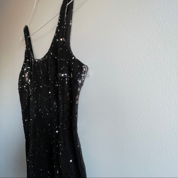 Black Sequin Mini Dress - Picture 4 of 9
